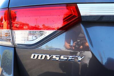 2016 Honda Odyssey SE  3rd ROW SEATING - Photo 13 - Tucson, AZ 85712