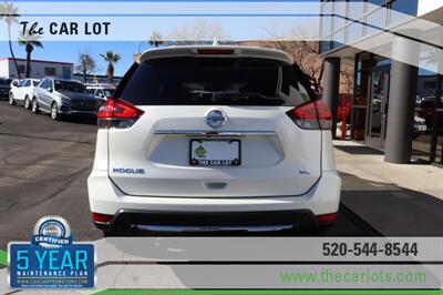 2017 Nissan Rogue SL  Premium Package - Photo 8 - Tucson, AZ 85712