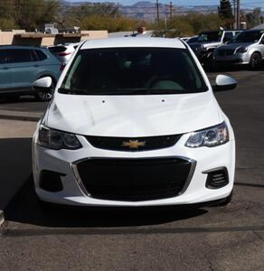 2020 Chevrolet Sonic LT   - Photo 18 - Tucson, AZ 85712