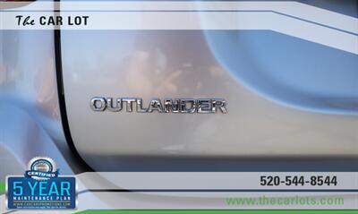 2020 Mitsubishi Outlander SEL   - Photo 14 - Tucson, AZ 85712