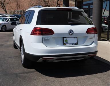 2017 Volkswagen Golf Alltrack TSI SE 4Motion  AWD - Photo 8 - Tucson, AZ 85712