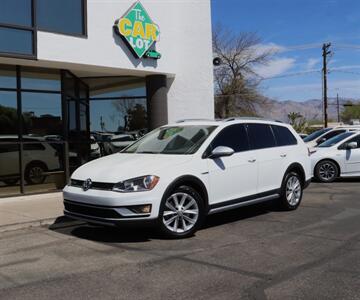 2017 Volkswagen Golf Alltrack TSI SE 4Motion  AWD - Photo 3 - Tucson, AZ 85712