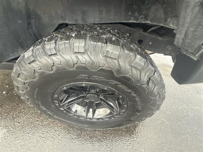 2015 Jeep Wrangler Unlimited Sport S - Photo 18 - Lannon, WI 53046