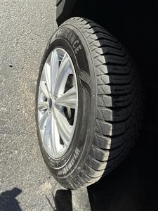 2017 Ford Escape Titanium   - Photo 19 - Lannon, WI 53046