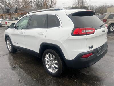 2015 Jeep Cherokee Limited   - Photo 5 - Lannon, WI 53046