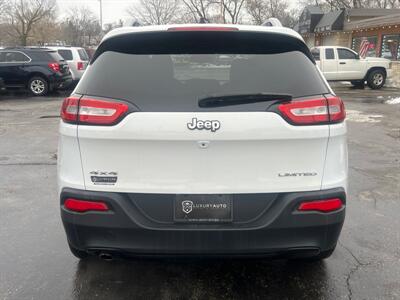 2015 Jeep Cherokee Limited   - Photo 6 - Lannon, WI 53046