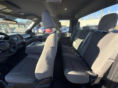 2017 Ford F-150 XL   - Photo 10 - Lannon, WI 53046