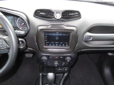 2018 Jeep Renegade Altitude   - Photo 10 - Santa Cruz, CA 95062