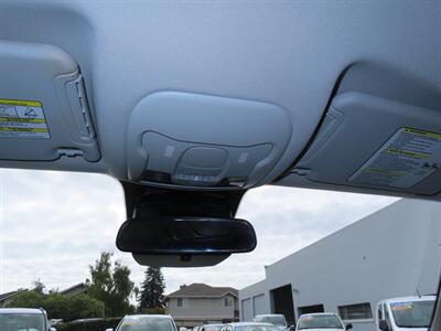 2018 Jeep Renegade Altitude   - Photo 12 - Santa Cruz, CA 95062