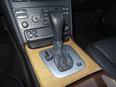 2008 Volvo XC90 3.2   - Photo 22 - Santa Cruz, CA 95062
