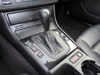 2000 BMW 323i - Photo 17 - Santa Cruz, CA 95062