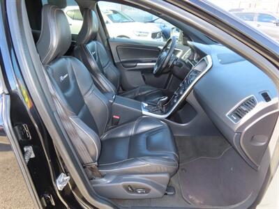 2014 Volvo XC60 T6 R-Design AWD Platinum - Photo 26 - Santa Cruz, CA 95062