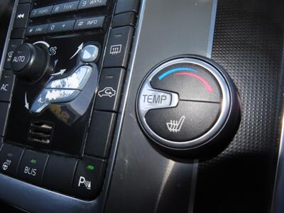 2014 Volvo XC60 T6 R-Design AWD Platinum - Photo 27 - Santa Cruz, CA 95062