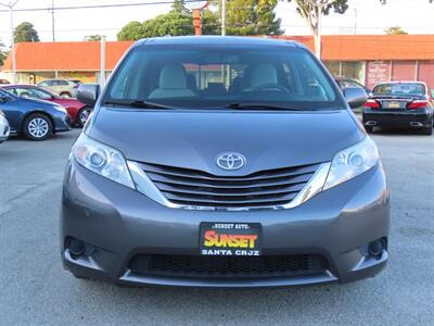 2017 Toyota Sienna LE 8-Passenger - Photo 48 - Santa Cruz, CA 95062