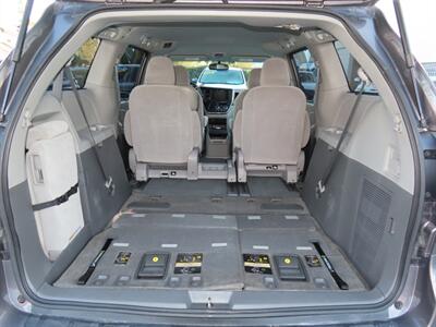 2017 Toyota Sienna LE 8-Passenger - Photo 42 - Santa Cruz, CA 95062