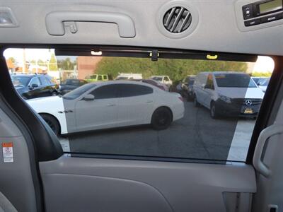 2017 Toyota Sienna LE 8-Passenger - Photo 23 - Santa Cruz, CA 95062