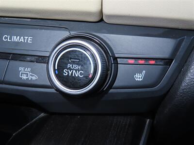 2019 Honda Clarity Plug-In Hybrid   - Photo 24 - Santa Cruz, CA 95062