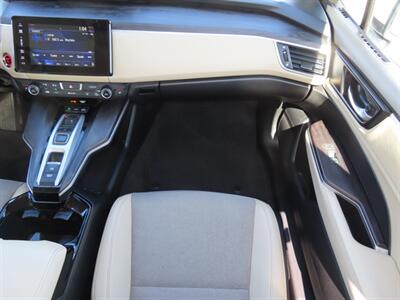2019 Honda Clarity Plug-In Hybrid   - Photo 25 - Santa Cruz, CA 95062