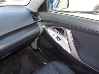 2011 Toyota Camry SE - Photo 18 - Santa Cruz, CA 95062