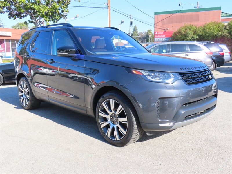 2018 Land Rover Discovery AWD HSE  