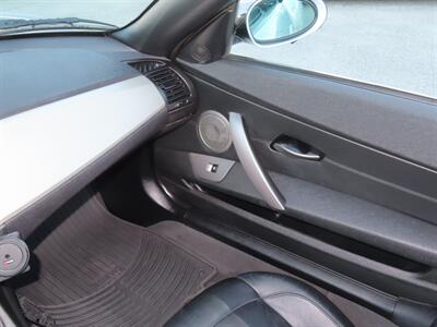 2003 BMW Z4 2.5i   - Photo 28 - Santa Cruz, CA 95062