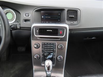 2013 Volvo S60 T5 AWD Premier   - Photo 15 - Santa Cruz, CA 95062