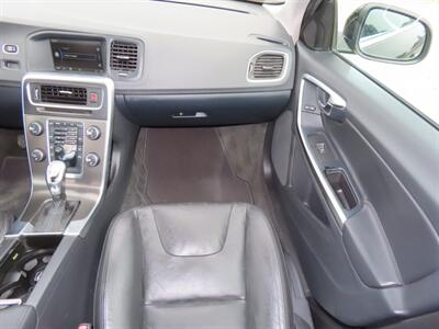 2013 Volvo S60 T5 AWD Premier   - Photo 21 - Santa Cruz, CA 95062