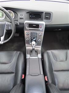 2013 Volvo S60 T5 AWD Premier   - Photo 16 - Santa Cruz, CA 95062