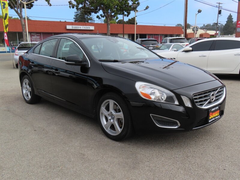 2013 Volvo S60 T5 AWD Premier  