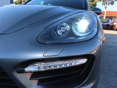 2013 Porsche Cayenne GTS AWD   - Photo 51 - Santa Cruz, CA 95062