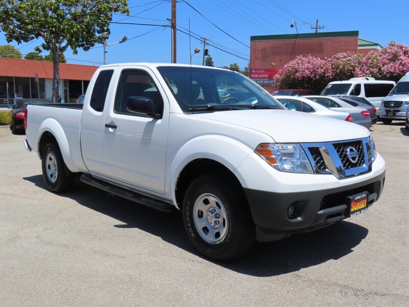 2019 Nissan Frontier S  