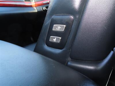 2012 Lexus LS   - Photo 23 - Santa Cruz, CA 95062