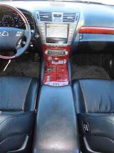 2012 Lexus LS   - Photo 17 - Santa Cruz, CA 95062