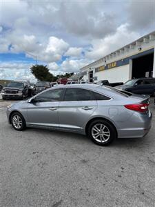 2016 Hyundai SONATA   - Photo 8 - Miami, FL 33178