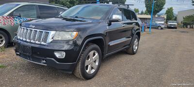 2012 Jeep Grand Cherokee Overland  SUMMIT - Photo 2 - Clackamas, OR 97015