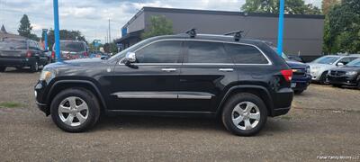 2012 Jeep Grand Cherokee Overland  SUMMIT - Photo 3 - Clackamas, OR 97015