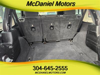 2019 Jeep Wrangler Unlimited Sahara   - Photo 12 - Ronceverte, WV 24970