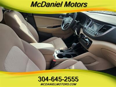 2016 Hyundai TUCSON SE - Photo 9 - Ronceverte, WV 24970