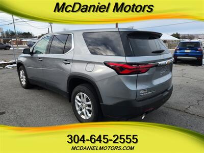 2023 Chevrolet Traverse LS   - Photo 3 - Ronceverte, WV 24970
