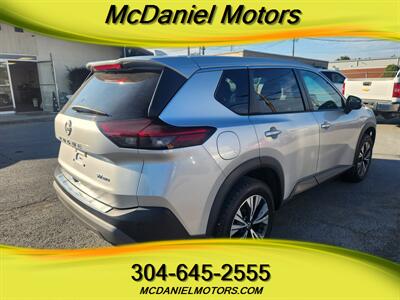 2022 Nissan Rogue SV   - Photo 5 - Ronceverte, WV 24970