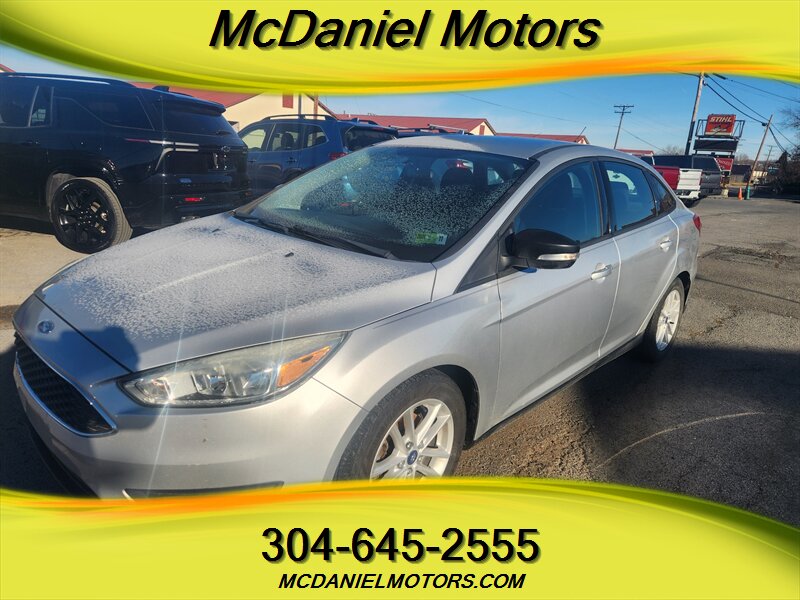 2015 Ford Focus SE   - Photo 1 - Ronceverte, WV 24970