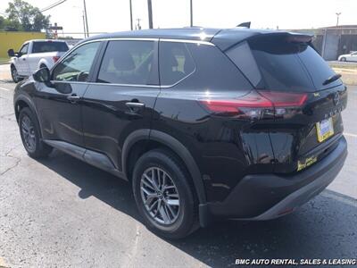 2023 Nissan Rogue S - Photo 2 - Newport, KY 41071