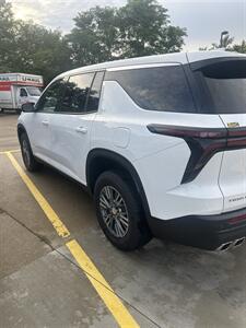 2024 Chevrolet Traverse LS   - Photo 5 - Newport, KY 41071