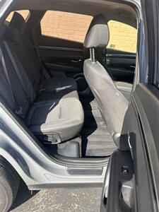 2024 Hyundai TUCSON SE - Photo 9 - Newport, KY 41071