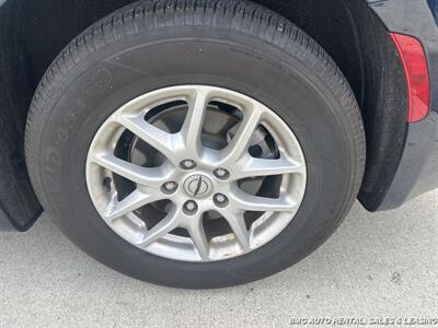 2025 Chrysler Pacifica Select   - Photo 11 - Newport, KY 41071