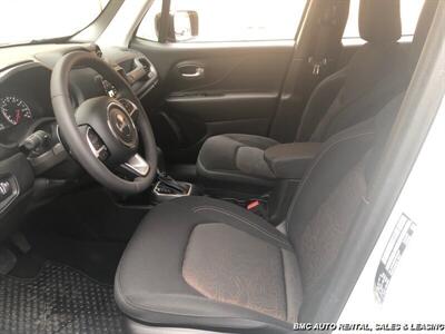 2023 Jeep Renegade Latitude   - Photo 12 - Newport, KY 41071