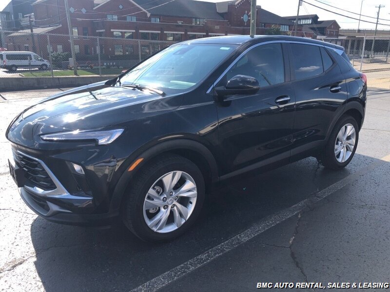 2024 Buick Encore GX   - Photo 1 - Newport, KY 41071