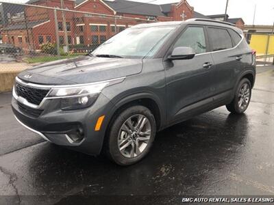 2023 Kia Seltos S - Photo 1 - Newport, KY 41071