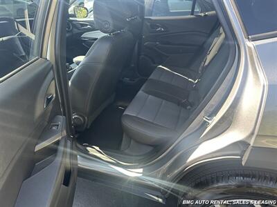 2025 Chevrolet Trax LT - Photo 7 - Newport, KY 41071