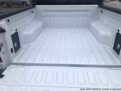 2024 Ford Maverick - Photo 8 - Newport, KY 41071